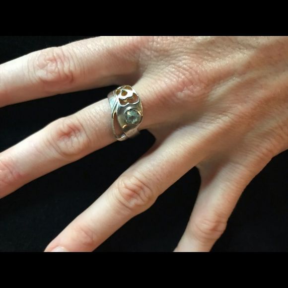 Silver ring with light blue stone size 6 - Picture 5 of 5